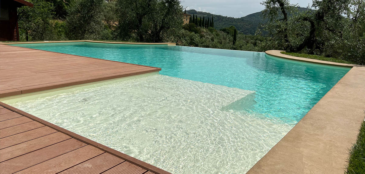 piscina a sfioro