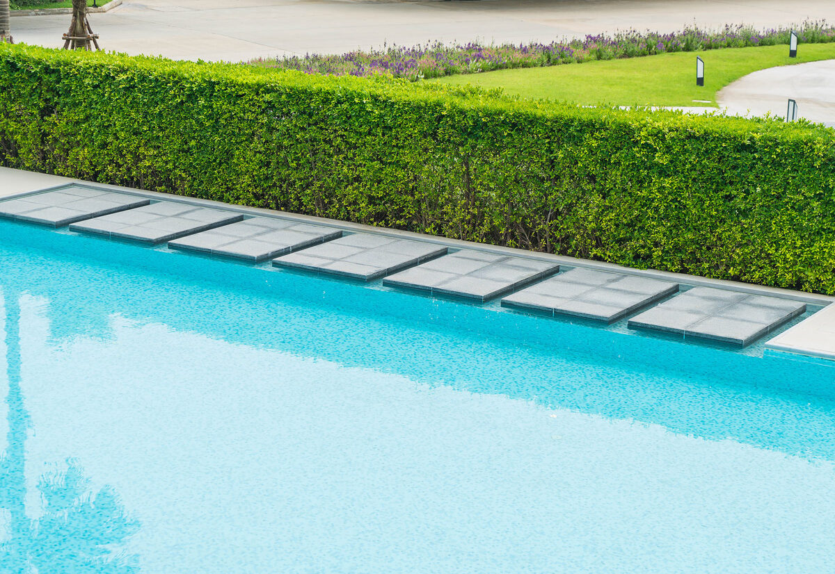 scaldare la piscina con i pannelli solari